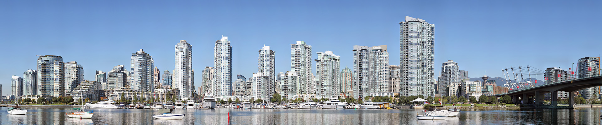 Yaletown Condos – Day