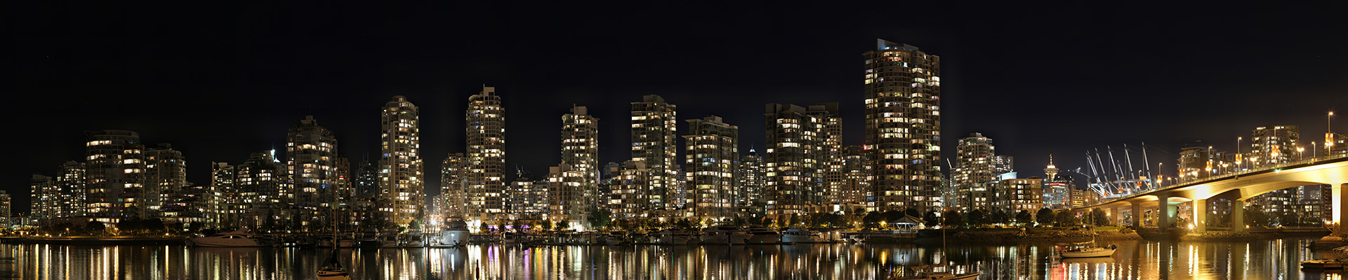 Yaletown Condos – Night