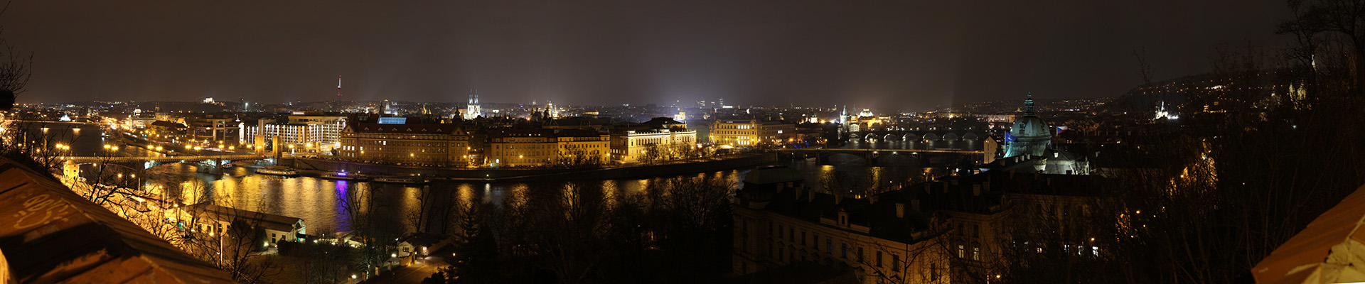 Prague 1 – Hanavský Pavilion Viewpoint – Night